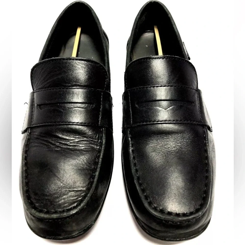 Geox Big Kids’ J New Fast, Black Slip-On Shoes, Boys’ Size 6.5M